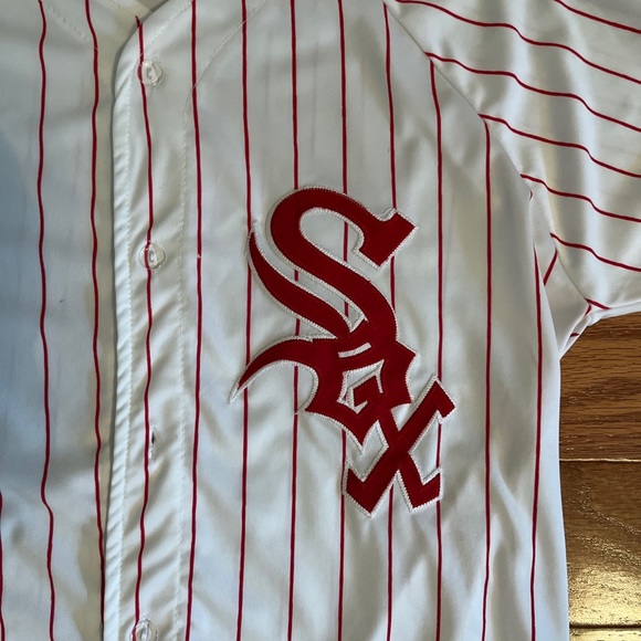 Chicago White Sox throwback promotional jersey.  Red and White .  Youth XL - Picture 4 of 6
